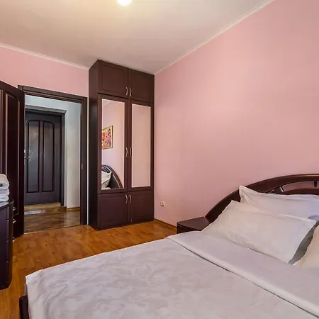 Lux 3-Bedroom Most City Area Dnipro Exterior photo