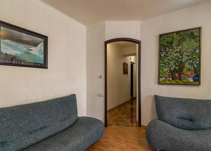 Lux 3-Bedroom Most City Area