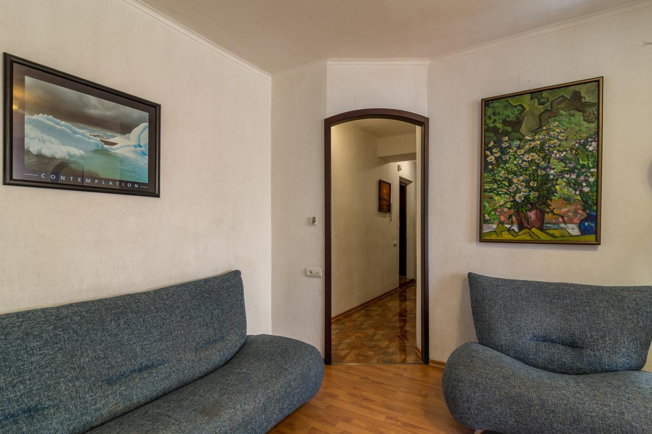 Lux 3-bedroom Area * Dnipro