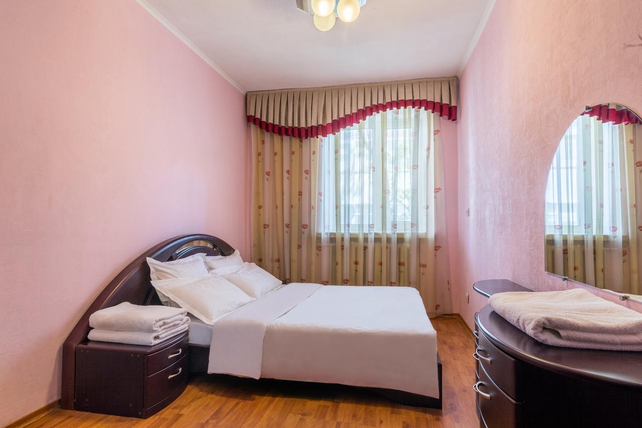 Lux 3-bedroom Area